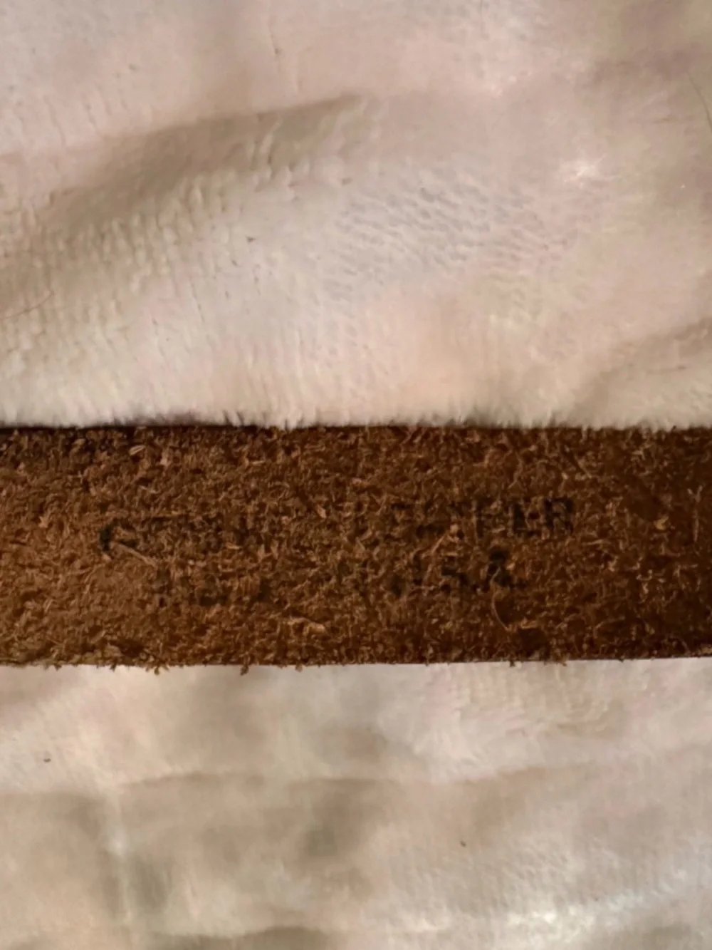 Vintage brown Western leather belt featuring embossed tooling ,slim belt 1”wide